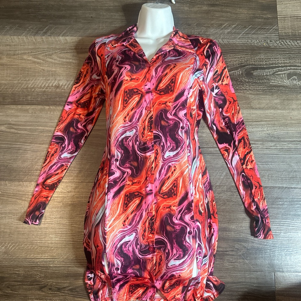 PrettyLittleThing Pink and Red Swirl Long Sleeve Dress